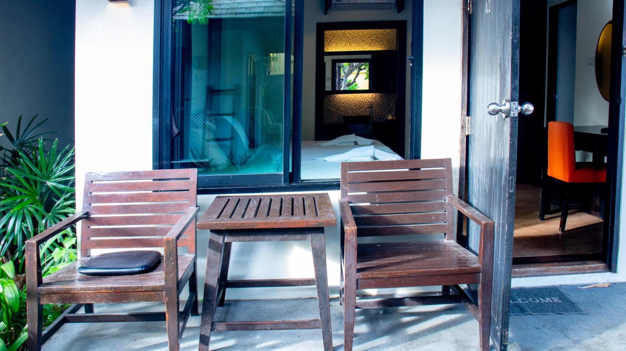 Chidlom Resort Haad Chao Samran Exterior foto