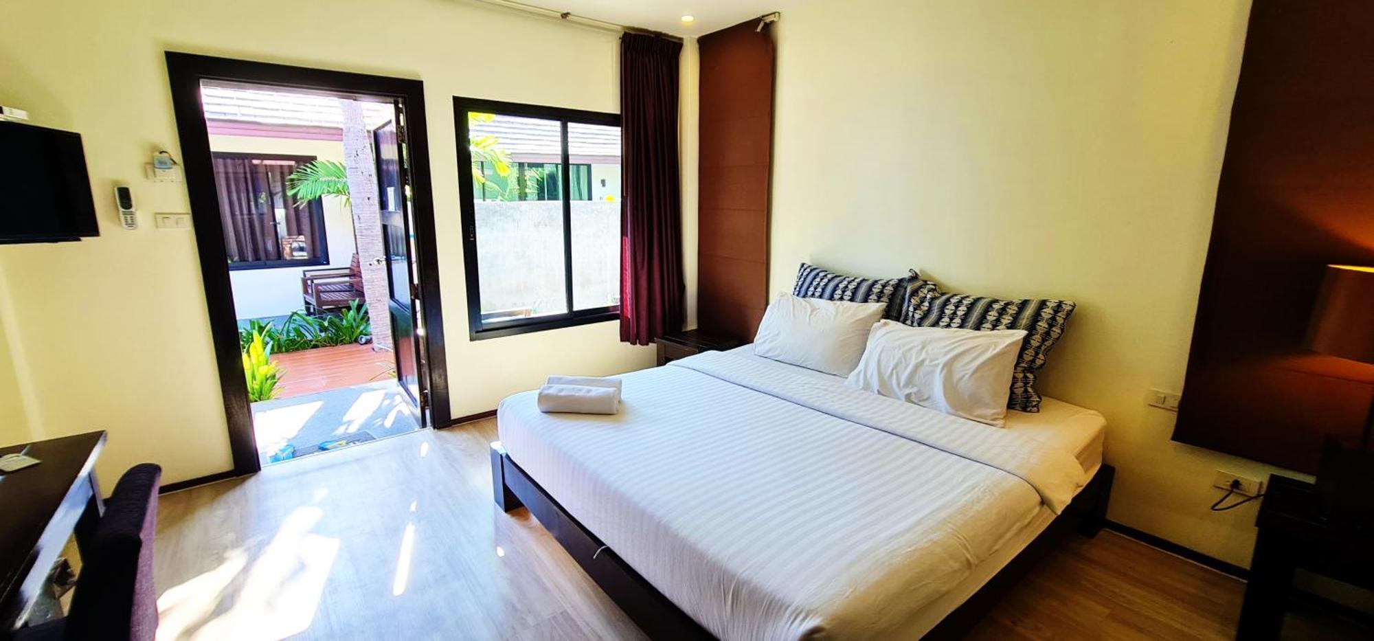 Chidlom Resort Haad Chao Samran Exterior foto